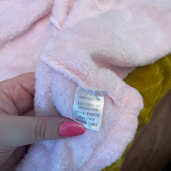 Miss Elaine Pink Ruffled Robe - Picture 5 of 5